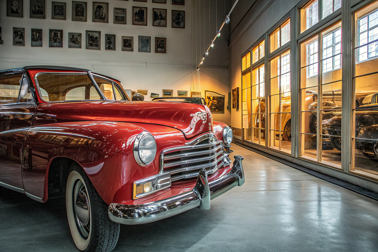 Restaurierter Oldtimer im Museum