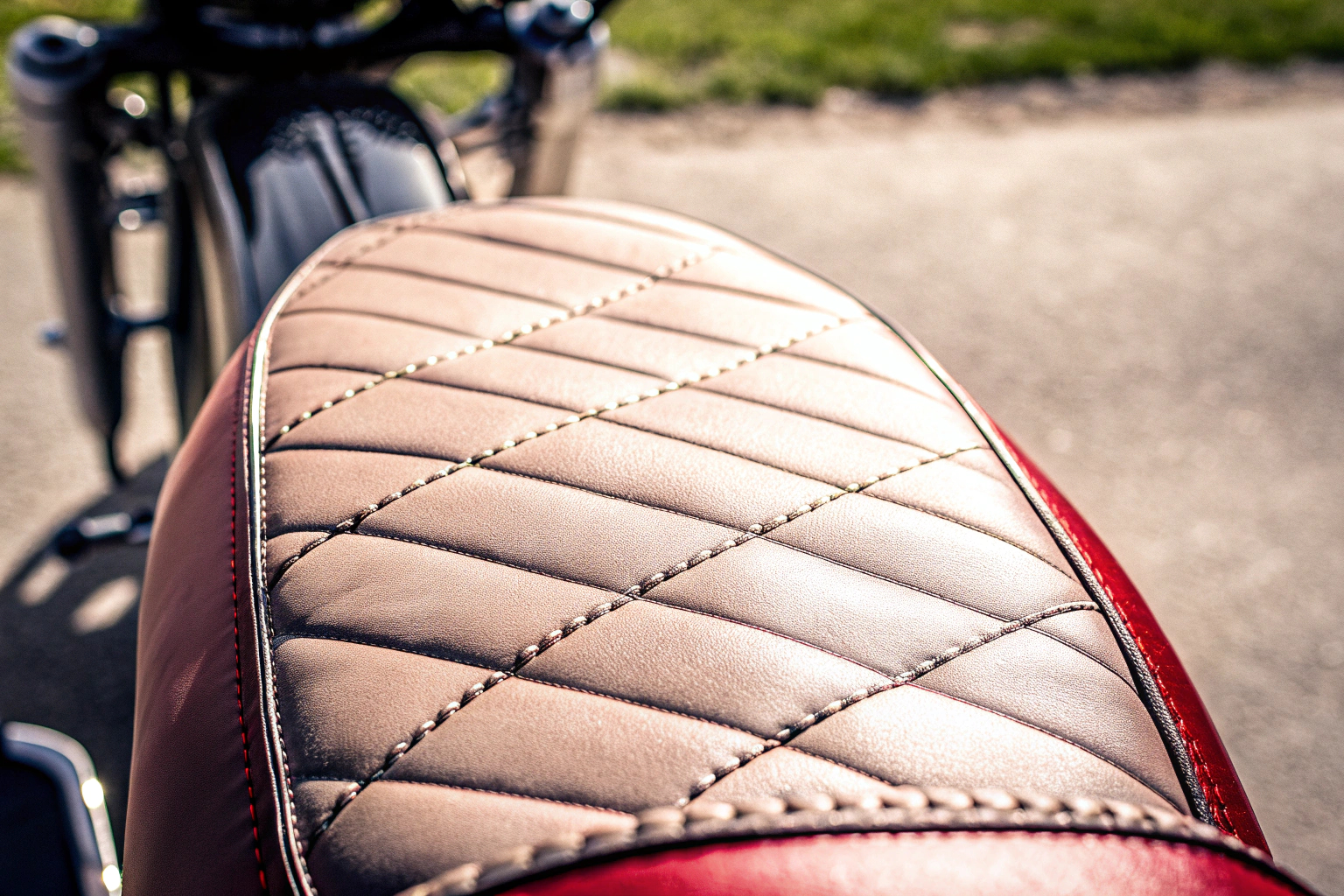 Vintage Motorradsitz Cafe Racer